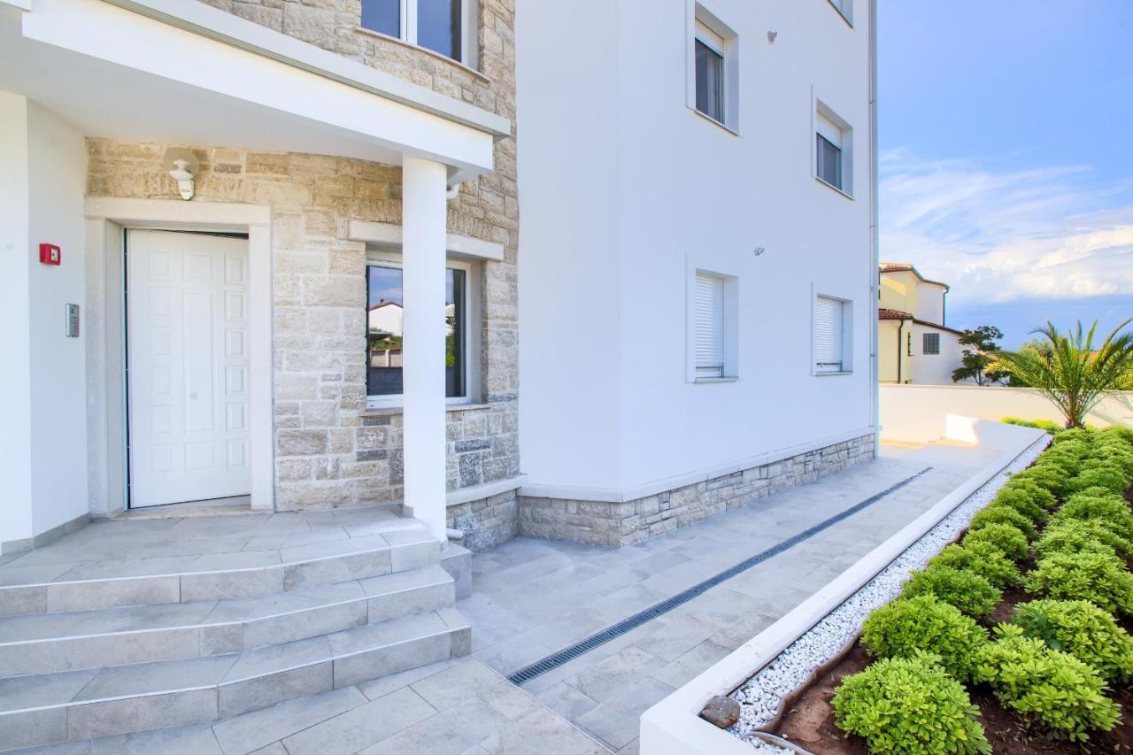 White House Stinjan Apartment Екстериор снимка