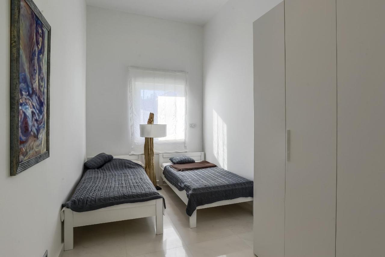 White House Stinjan Apartment Екстериор снимка