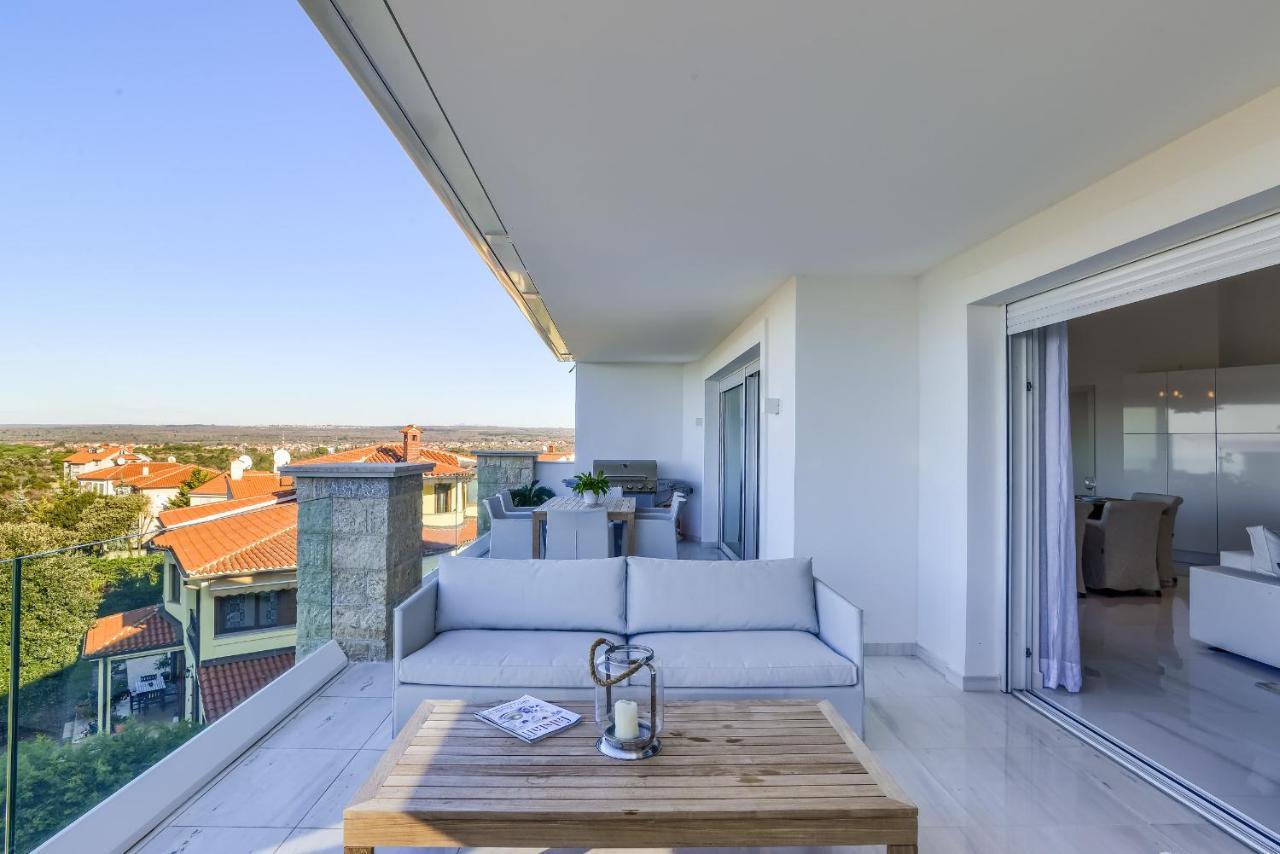 White House Stinjan Apartment Екстериор снимка